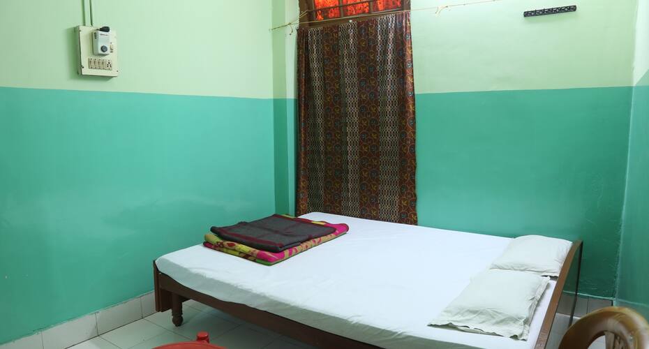 Om Sainath Guest House, Guwahati 3
